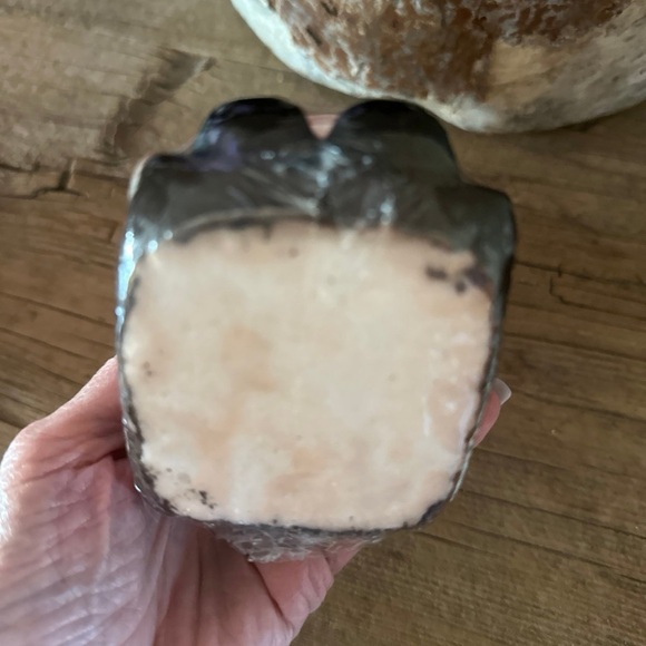 Vintage Santa in Rocking Chair Candle - Picture 6 of 9